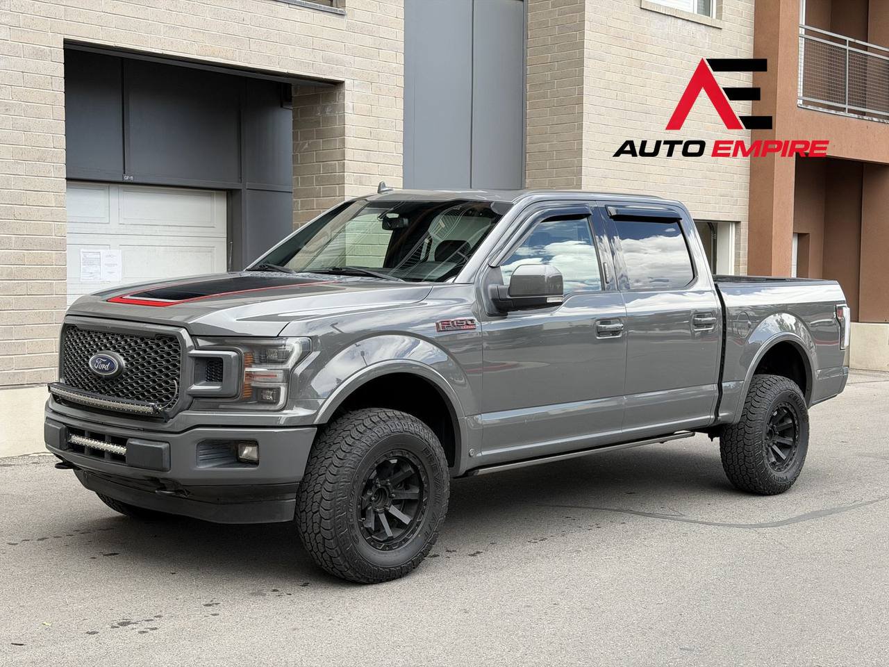 Used 2018 Ford F150 Lariat w/ Equipment Group 502A Luxury AWD/4WD image 1