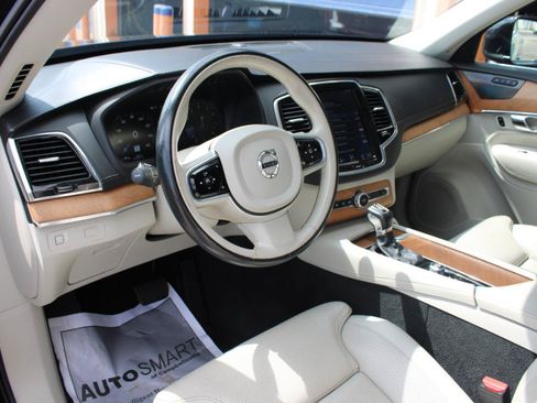 Used 2019 Volvo XC90 T6 Inscription w/ Protection Package Premier AWD/4WD image 13
