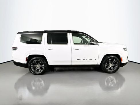 Used 2023 Jeep Grand Wagoneer 4WD image 7