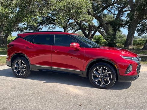 Used 2022 Chevrolet Blazer RS FWD image 3