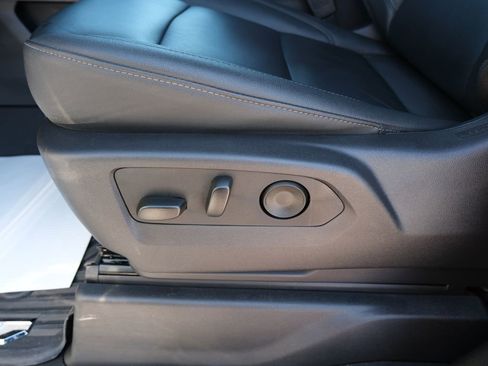 Used 2025 Chevrolet Silverado 1500 LT Trail Boss w/ Convenience Package II image 27