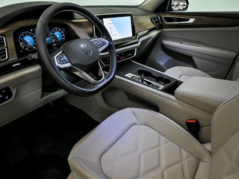 Certified 2026 Volkswagen Atlas SE AWD/4WD image 11