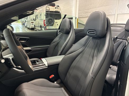 New 2026 Mercedes-Benz CLE 300 4MATIC Cabriolet image 11