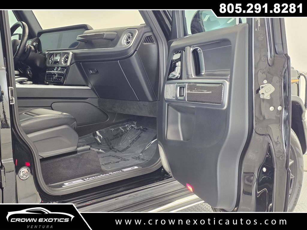 Used 2023 Mercedes-Benz G 550 image 11