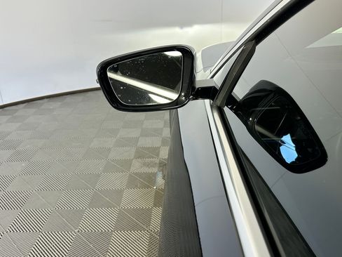 Used 2023 BMW i4 eDrive35 w/ Premium Package image 21