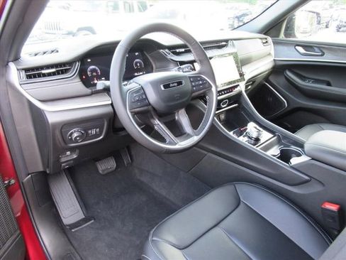 New 2026 Jeep Grand Cherokee Limited AWD/4WD image 14