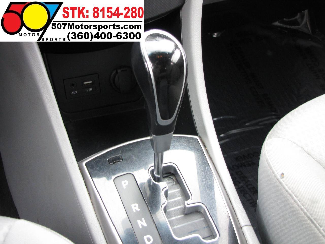Used 2015 Hyundai Accent Sport w/ Option Group 04 FWD image 18