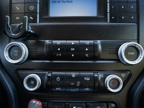 Certified 2019 Ford Mustang Convertible image 22