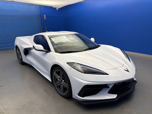 New 2026 Chevrolet Corvette Stingray Coupe w/ 1LT RWD image 2