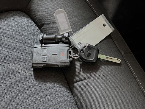 Used 2022 Chevrolet Colorado LT w/ Fleet Safety Package image 34