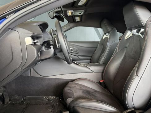 Used 2023 Toyota Supra RWD image 9