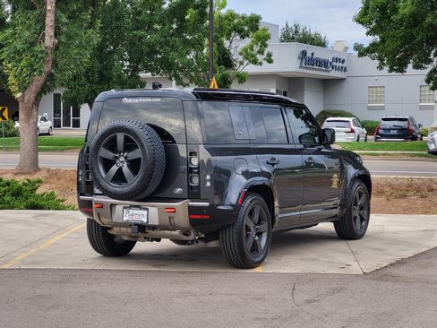 Used 2022 Land Rover Defender 110 X AWD/4WD image 3