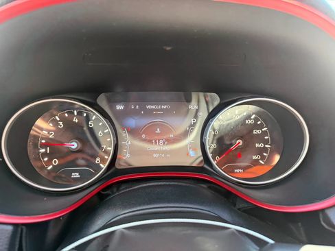 Used 2020 Jeep Compass Trailhawk AWD/4WD image 10