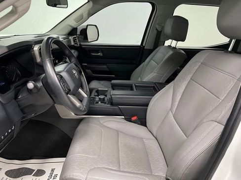 Used 2022 Toyota Tundra SR5 w/ TRD Off-Road Premium Package AWD/4WD image 20