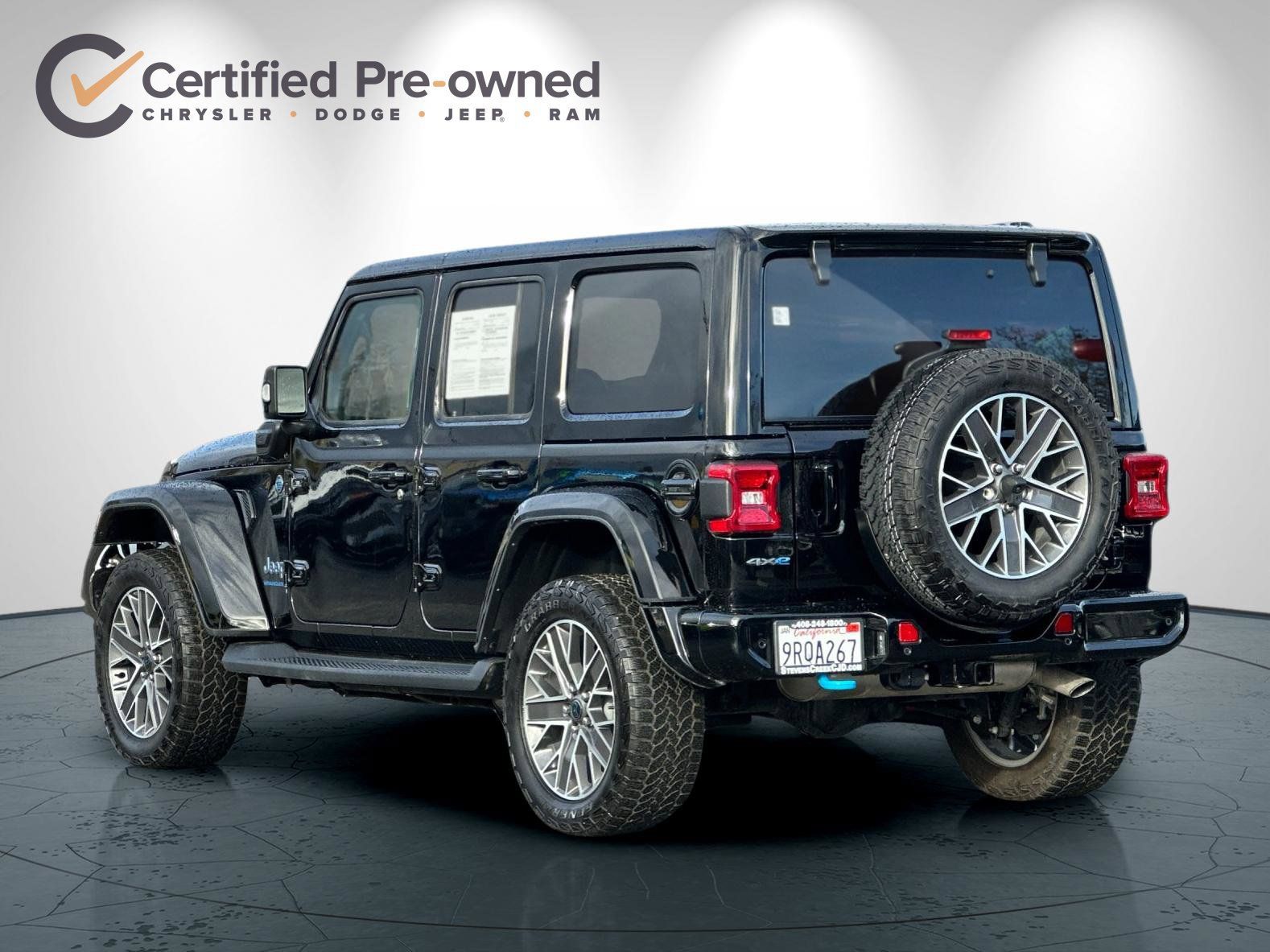 Used 2024 Jeep Wrangler High Altitude AWD/4WD image 6