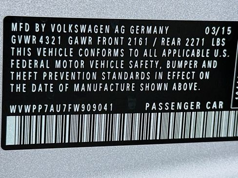 Used 2015 Volkswagen e-Golf SEL Premium FWD image 24
