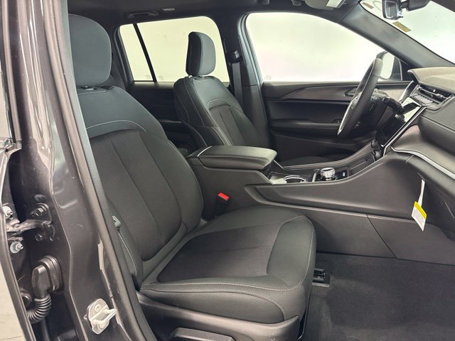 New 2026 Jeep Grand Cherokee Laredo X AWD/4WD image 21