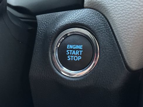 Certified 2021 Toyota RAV4 XLE Premium w/ Carpet Mat Package (TMS) image 21