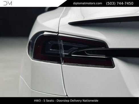 Used 2022 Tesla Model S Plaid AWD/4WD image 14