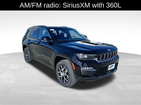 New 2025 Jeep Grand Cherokee Limited w/ Luxury Tech Group II AWD/4WD image 7