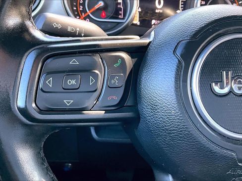 Used 2020 Jeep Wrangler Unlimited Sport S image 21