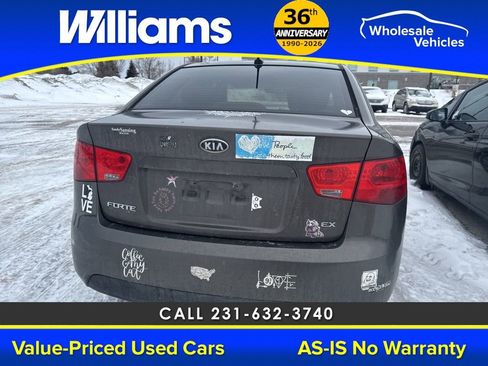 Used 2012 Kia Forte EX image 12