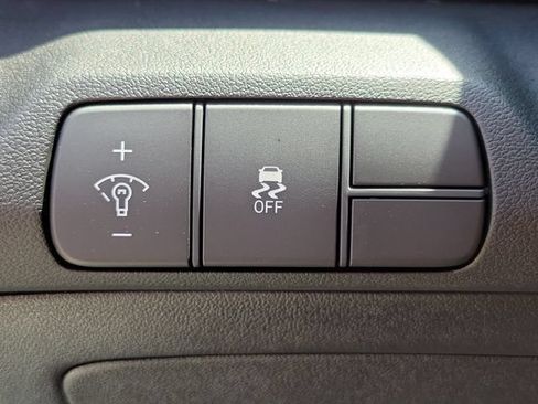 New 2026 Hyundai Elantra SEL Sport FWD image 19