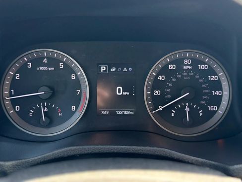 Used 2018 Hyundai Tucson SE FWD image 12