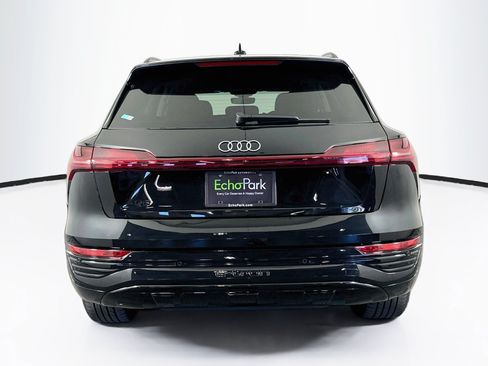 Used 2024 Audi Q8 e-tron Premium AWD/4WD image 7