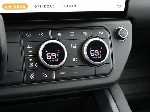 New 2026 Land Rover Defender 110 S image 26