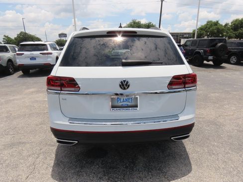 Used 2023 Volkswagen Atlas SE FWD image 11