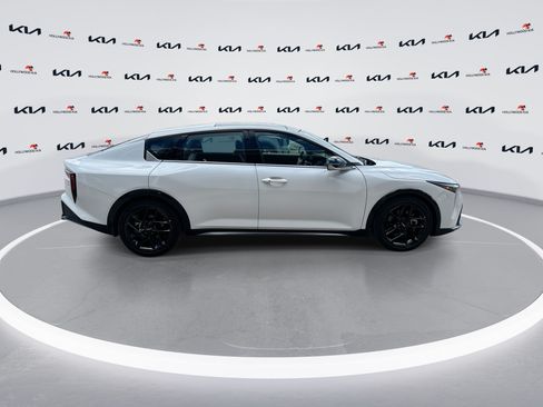 Used 2025 Kia K4 GT-Line Turbo FWD image 9