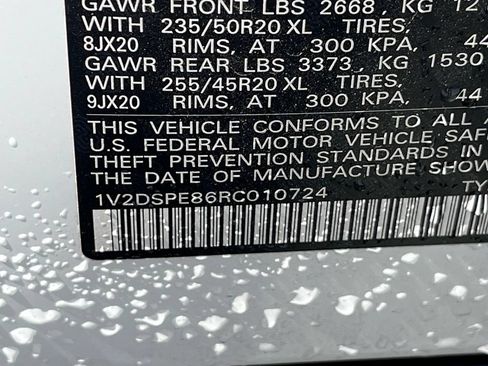 Used 2024 Volkswagen ID.4 Pro AWD/4WD image 20