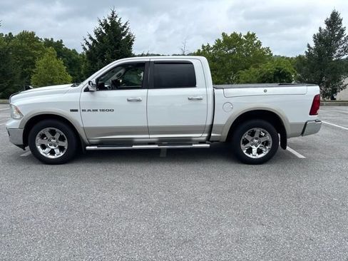 Used 2011 RAM 1500 Laramie AWD/4WD image 5