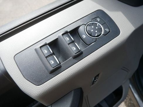 Used 2019 Ford F150 XL w/ Equipment Group 101A Mid AWD/4WD image 11