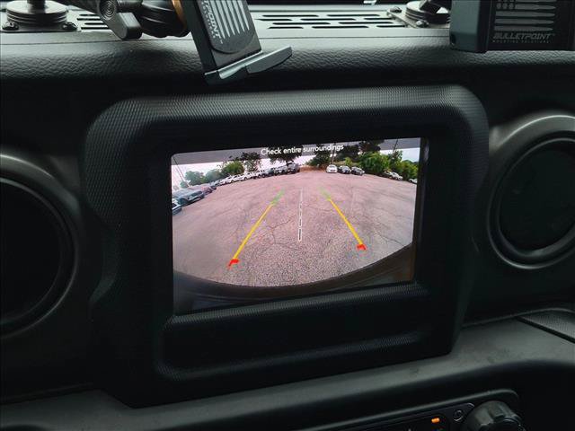 Used 2022 Jeep Wrangler Unlimited Sport AWD/4WD image 13