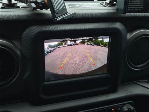 Used 2022 Jeep Wrangler Unlimited Sport AWD/4WD image 13