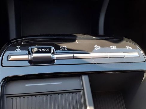 New 2025 Hyundai Tucson Limited image 21