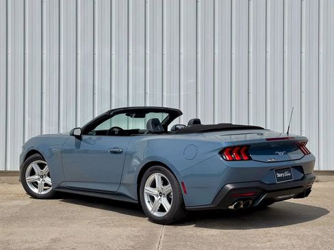 New 2026 Ford Mustang Convertible RWD image 4