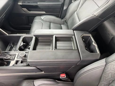 Used 2023 Toyota Tundra Limited AWD/4WD image 29