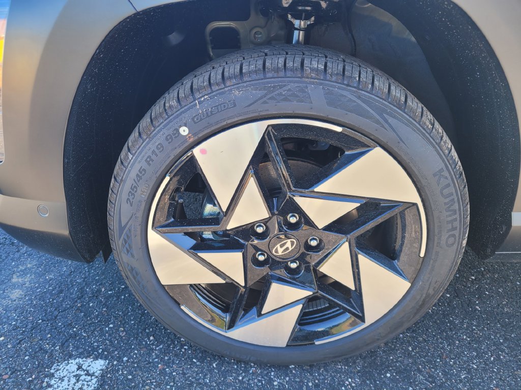 New 2027 Hyundai Kona Limited AWD/4WD image 11