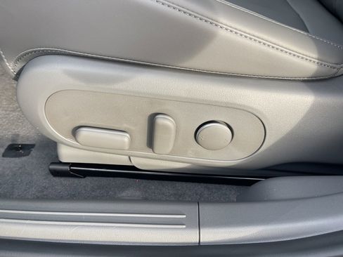 New 2026 Hyundai Ioniq 5 SEL image 18