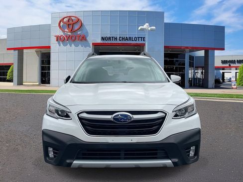 Used 2021 Subaru Outback Limited AWD/4WD image 3