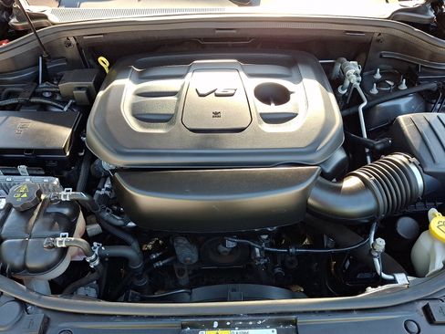 Used 2017 Jeep Grand Cherokee Limited AWD/4WD image 28