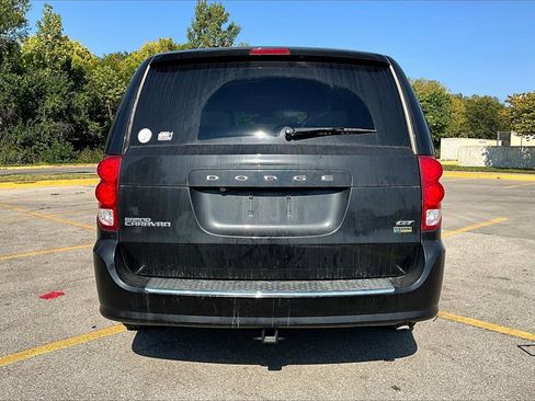 Used 2019 Dodge Grand Caravan GT image 5
