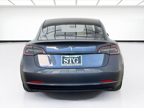 Used 2021 Tesla Model 3 Standard Range Plus RWD image 5