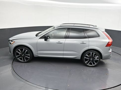 Used 2024 Volvo XC60 B5 Ultimate AWD/4WD image 19