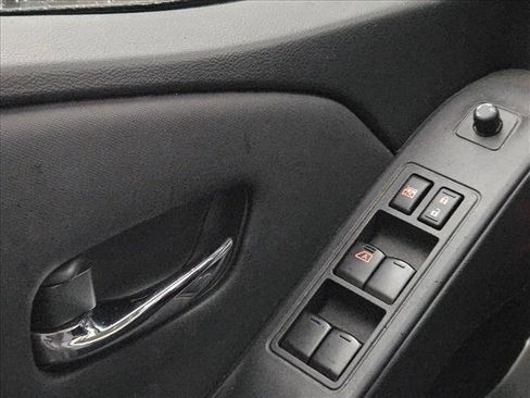 Used 2022 Nissan Frontier SV w/ Technology Package RWD image 15
