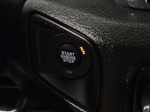 Used 2024 Jeep Wrangler Sport image 16