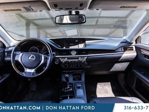 Used 2013 Lexus ES 350 w/ Luxury Pkg FWD image 5